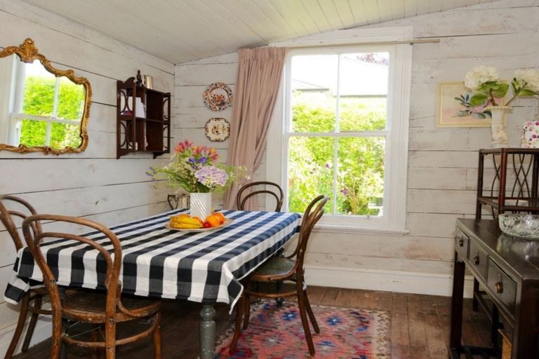 Photo of property in 13 Parsonage Road, Waimate, 7924