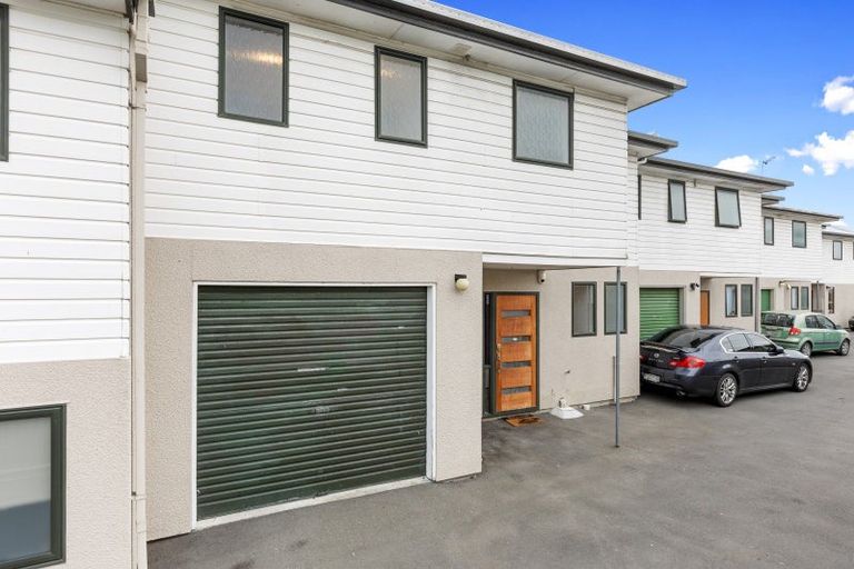 Photo of property in 2/23 Austin Street, Sydenham, Christchurch, 8023