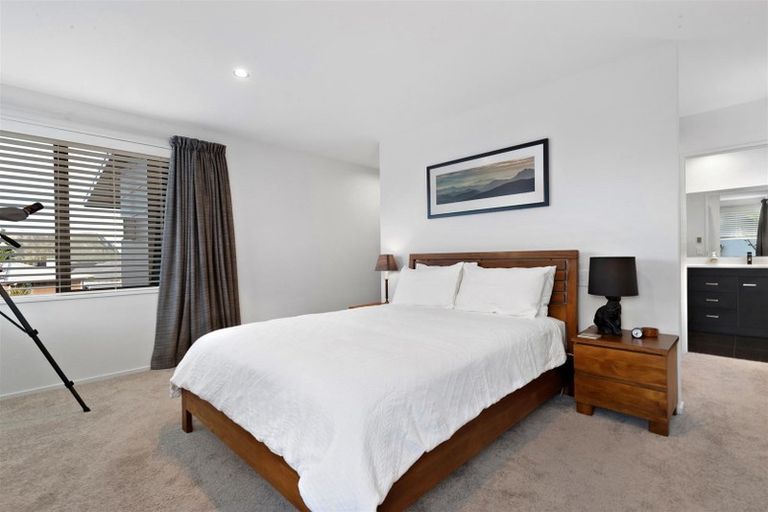 Photo of property in 8 Turnbull Crescent, Wanaka, 9305