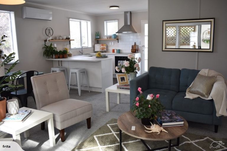 Photo of property in 39a Michael Road, Paraparaumu Beach, Paraparaumu, 5032