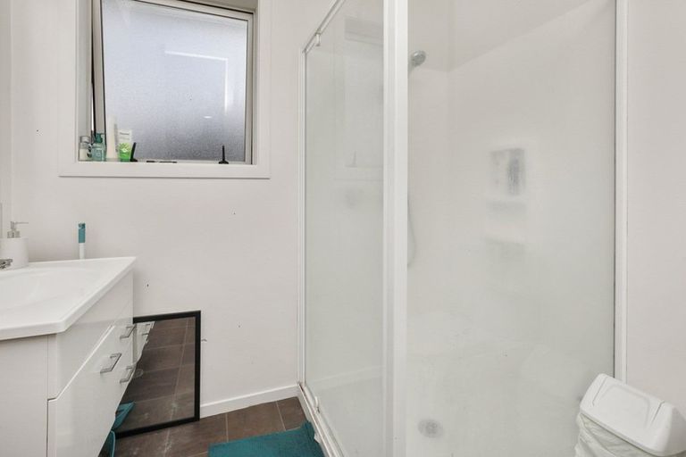 Photo of property in 71 Chiefs Court, Hamilton East, Hamilton, 3216