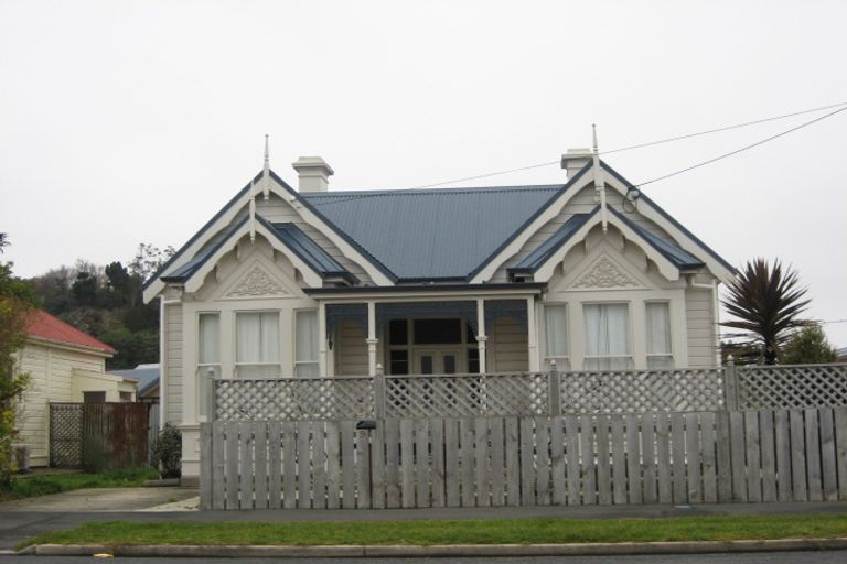 Photo of property in 9 Queens Drive, Saint Kilda, Dunedin, 9012