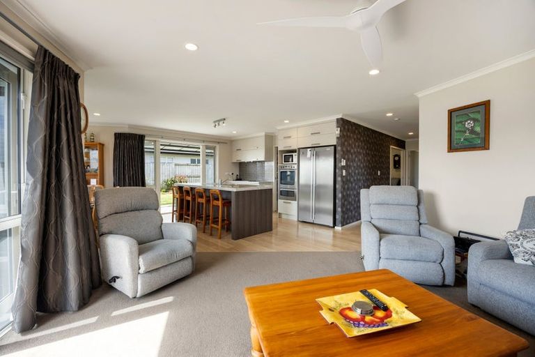 Photo of property in 18 Moonlight Drive, Rototuna North, Hamilton, 3210