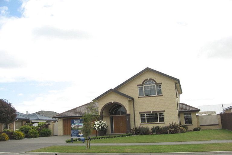 Photo of property in 511 Bower Avenue, Parklands, Christchurch, 8083