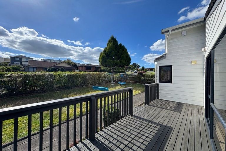 Photo of property in 42 Calluna Crescent, Totara Heights, Auckland, 2105