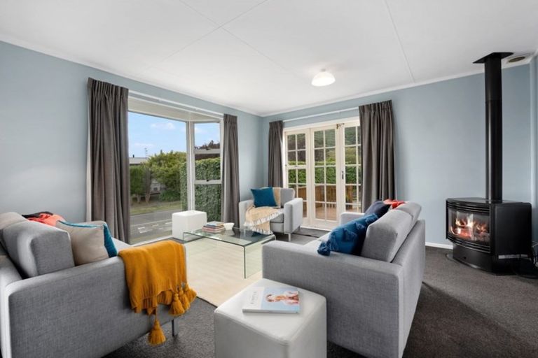 Photo of property in 166 California Drive, Totara Park, Upper Hutt, 5018