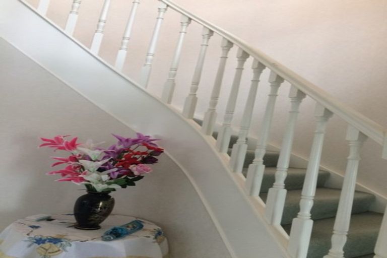 Photo of property in 11 Tralee Terrace, Dannemora, Auckland, 2016