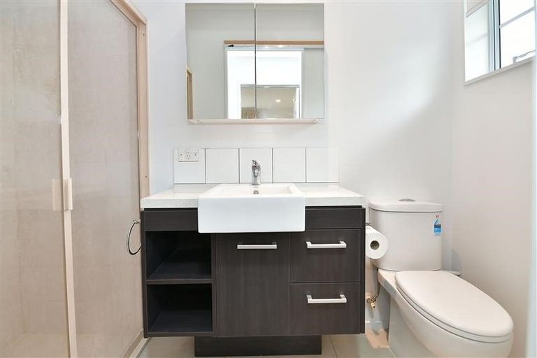 Photo of property in 2b Layton Road, Manly, Whangaparaoa, 0930