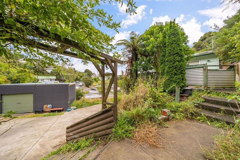 Photo of property in 15 John Street, Stokes Valley, Lower Hutt, 5019