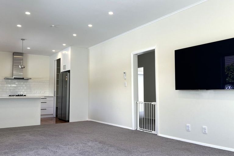 Photo of property in 56 Hautana Street, Woburn, Lower Hutt, 5010