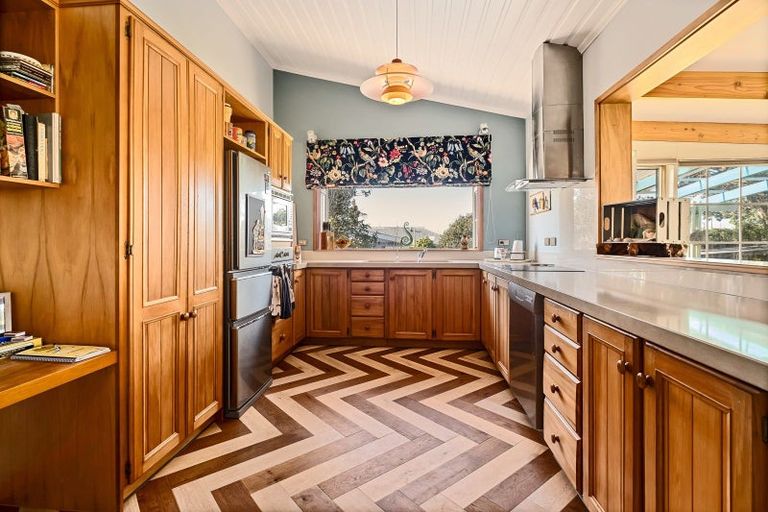 Photo of property in 21 Barrett Street, Westown, New Plymouth, 4310