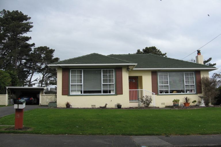Photo of property in 1 East Way, Durie Hill, Whanganui, 4500