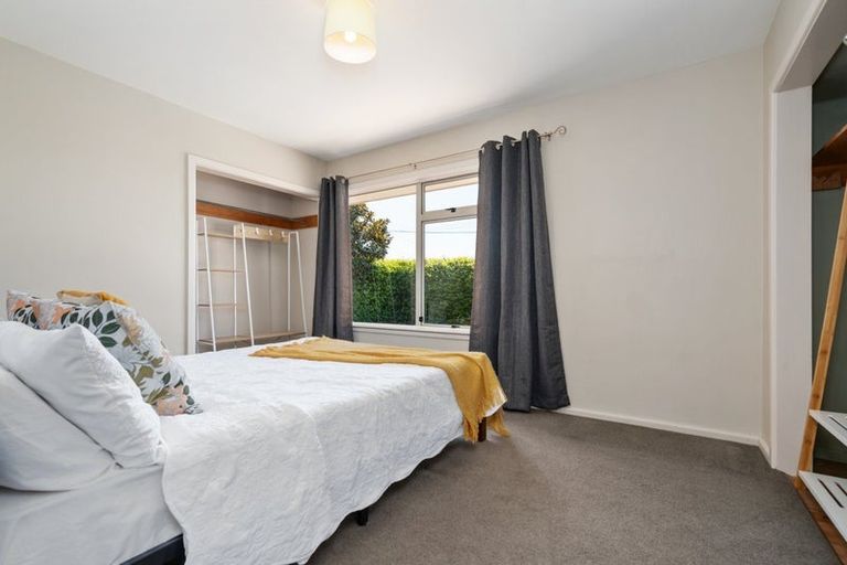 Photo of property in 11 Glenmore Avenue, Casebrook, Christchurch, 8051