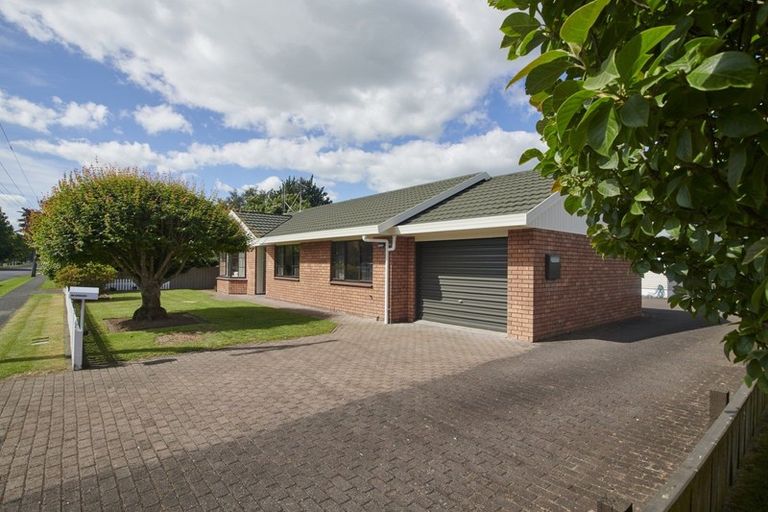 Photo of property in 148b Victoria Street, Cambridge, 3434