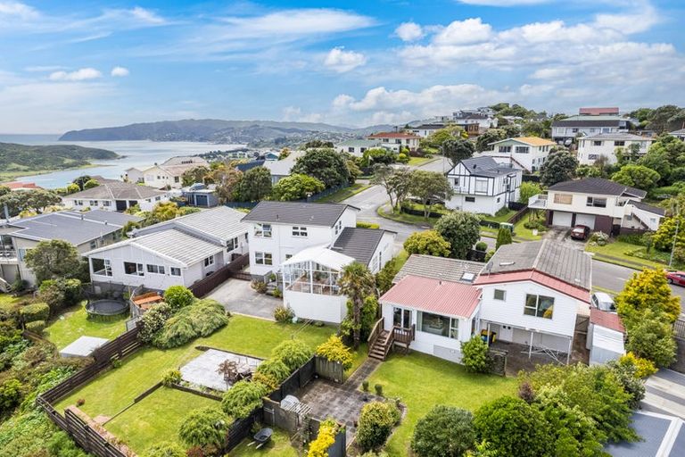 Photo of property in 66 Eskdale Road, Papakowhai, Porirua, 5024