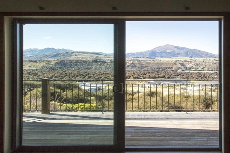 Photo of property in 19 Matheson Crescent, Albert Town, Wanaka, 9305