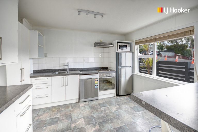 Photo of property in 34 Duncan Street, Dunedin Central, Dunedin, 9016