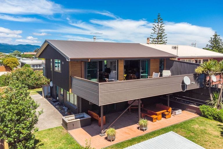 Photo of property in 235a Manly Street, Paraparaumu Beach, Paraparaumu, 5032