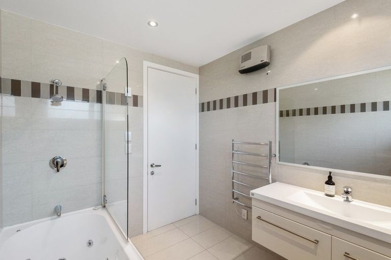 Photo of property in 75a Inwoods Road, Parklands, Christchurch, 8083