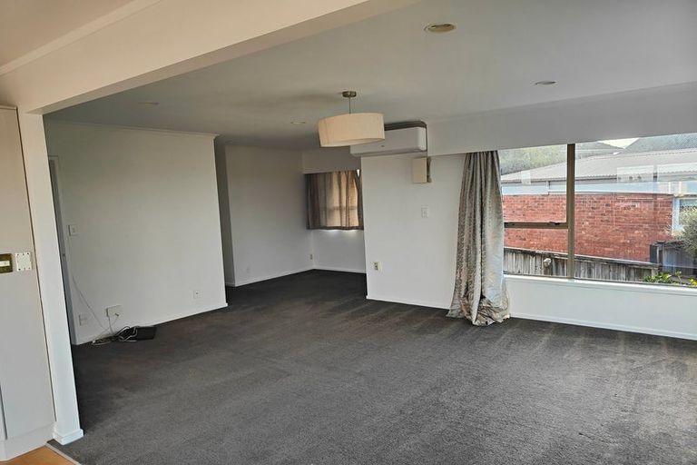 Photo of property in 1/61 Forrest Hill Road, Milford, Auckland, 0620