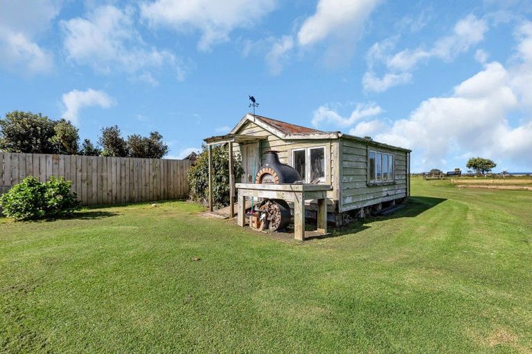 Photo of property in 72 Marsden Point Road, Ruakaka, 0116