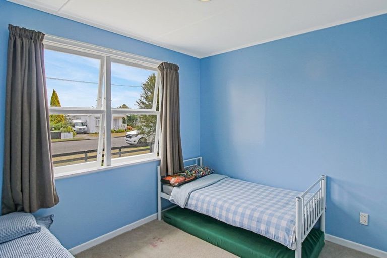 Photo of property in 69 Alexandra Street, Marton, 4710