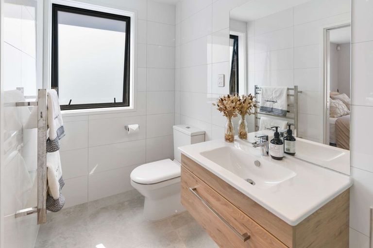 Photo of property in 27 Tangaroa Place, Poike, Tauranga, 3112