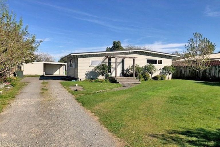 Photo of property in 1 Mcilraith Street, Darfield, 7510