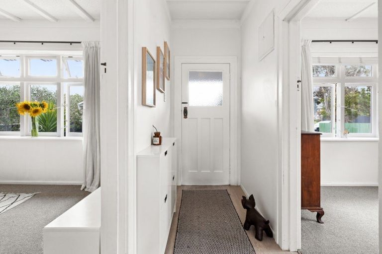 Photo of property in 305 Riverslea Road North, Parkvale, Hastings, 4122