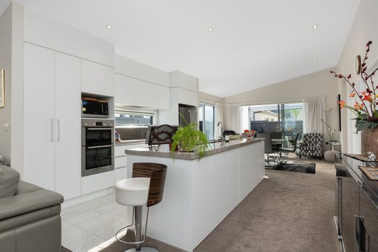 Photo of property in 10 Jacob Street, Brookfield, Tauranga, 3110