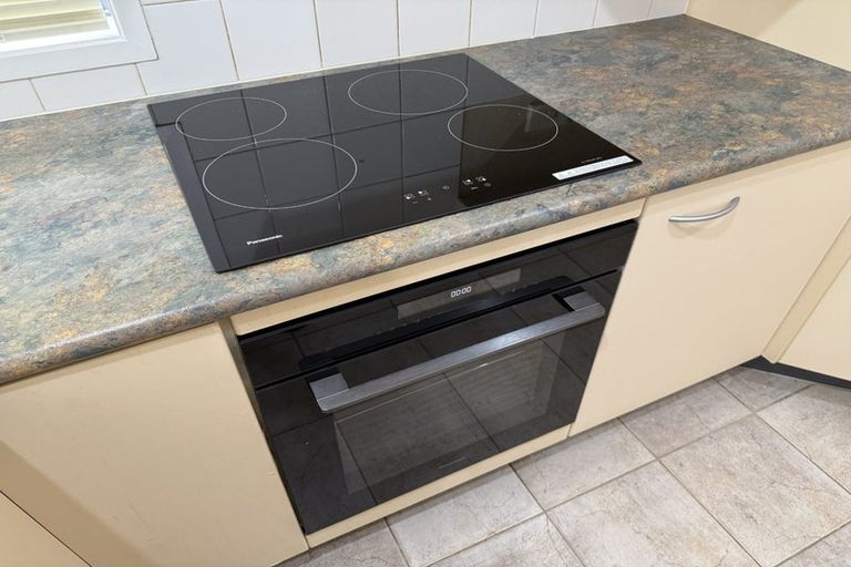 Photo of property in 70 Sheriff Place, Randwick Park, Auckland, 2105