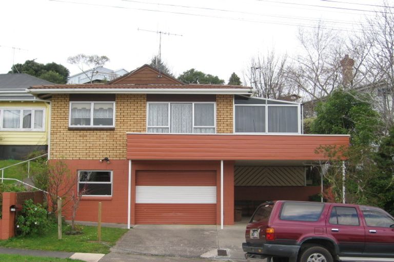 Photo of property in 120 Karaka Road, Thames, 3500