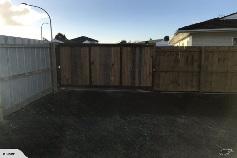Photo of property in 30a Holland Street, Pukekohe, 2120