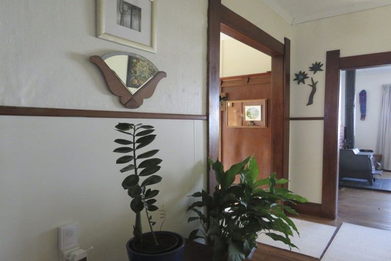 Photo of property in 49 Shiel Street, Reefton, 7830