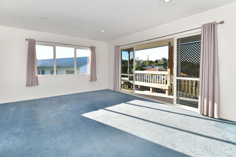 Photo of property in 36a Charlotte Street, Stanmore Bay, Whangaparaoa, 0932