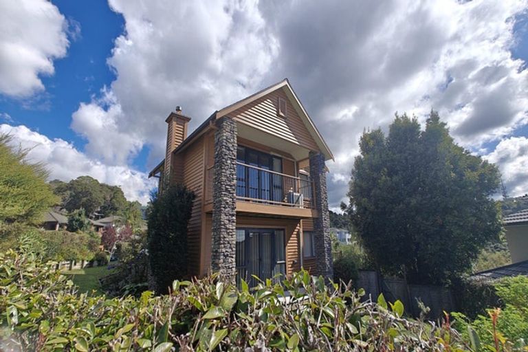 Photo of property in 1 Glenreagh Place, Torbay, Auckland, 0630