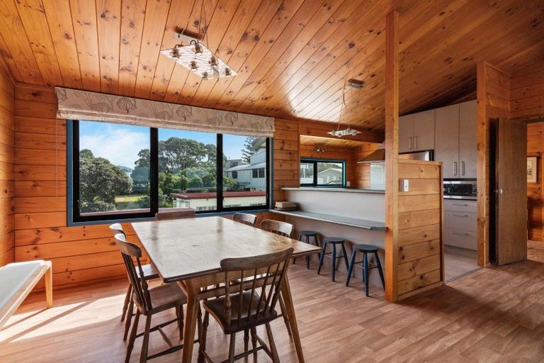 Photo of property in 105 Esplanade Drive, Whangamata, 3620
