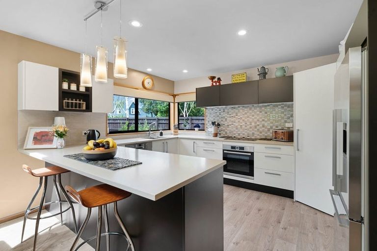 Photo of property in 33 Lancewood Drive, Halswell, Christchurch, 8025