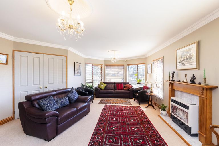 Photo of property in 5 Washington Parade, Milson, Palmerston North, 4414