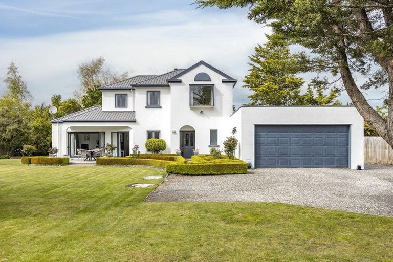 Photo of property in 1 Olivea Place, Oxford, 7430