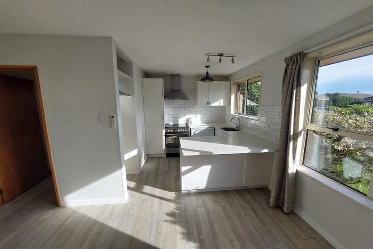 Photo of property in 1/16 Peebles Drive, Hei Hei, Christchurch, 8042