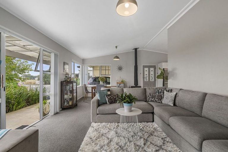 Photo of property in 63 Dunn Road, Ruawai, 0592