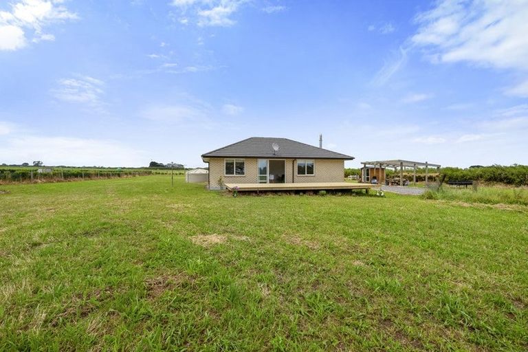 Photo of property in 94 Mirikau Road, Warea, New Plymouth, 4381