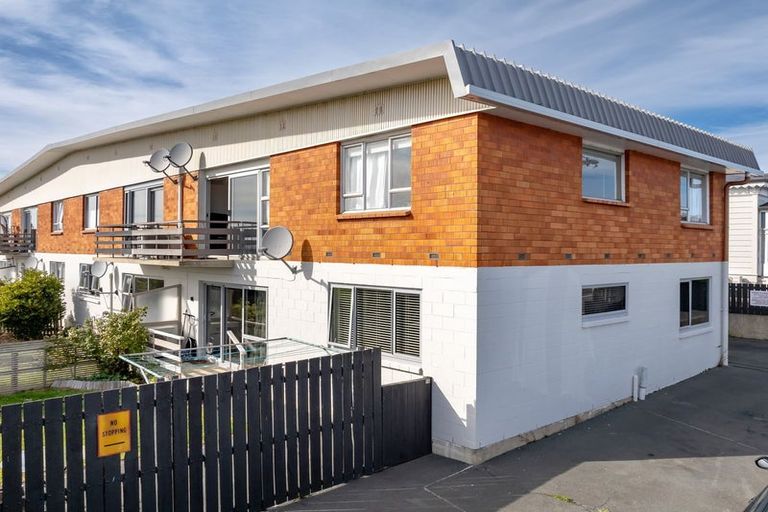 Photo of property in 7e Lawrence Street, Mornington, Dunedin, 9011