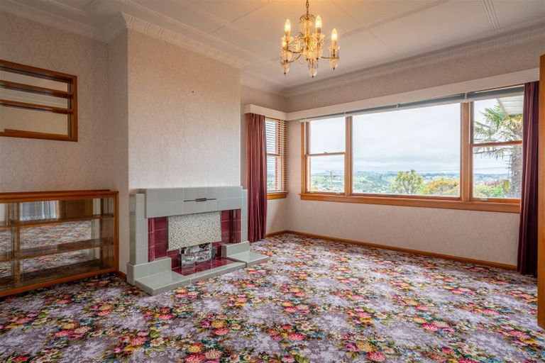 Photo of property in 19 Tamar Street, South Hill, Oamaru, 9400