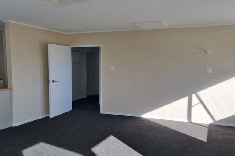 Photo of property in 13 Arataki Street, Waitarere Beach, Levin, 5510