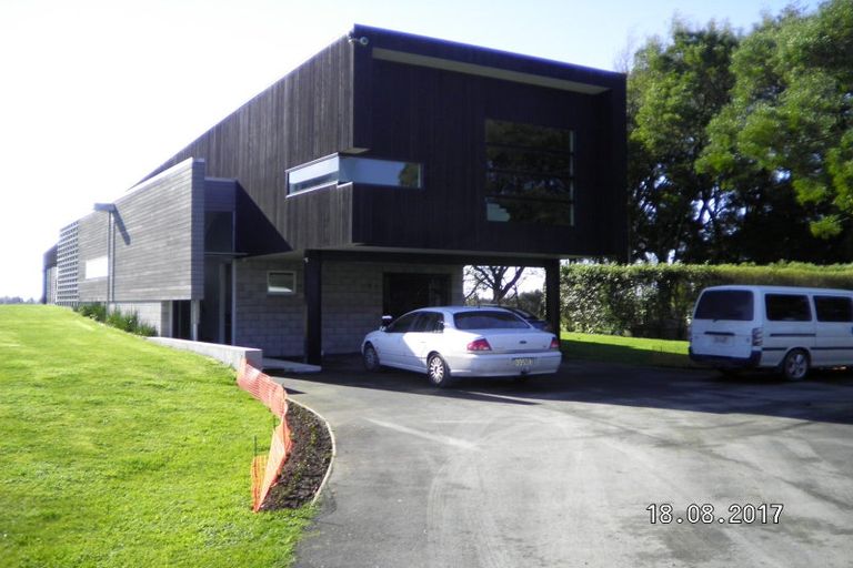 Photo of property in 32 Metcalfe Road, Ngahinapouri, Hamilton, 3290