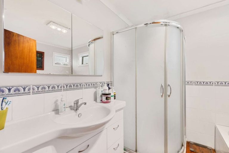 Photo of property in 1 Roto Street, Te Kauwhata, 3710