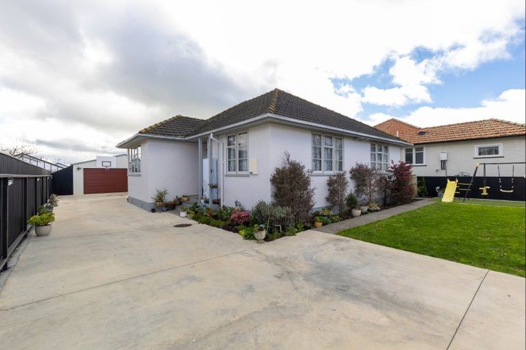 Photo of property in 28 Tyne Street, Roslyn, Palmerston North, 4414