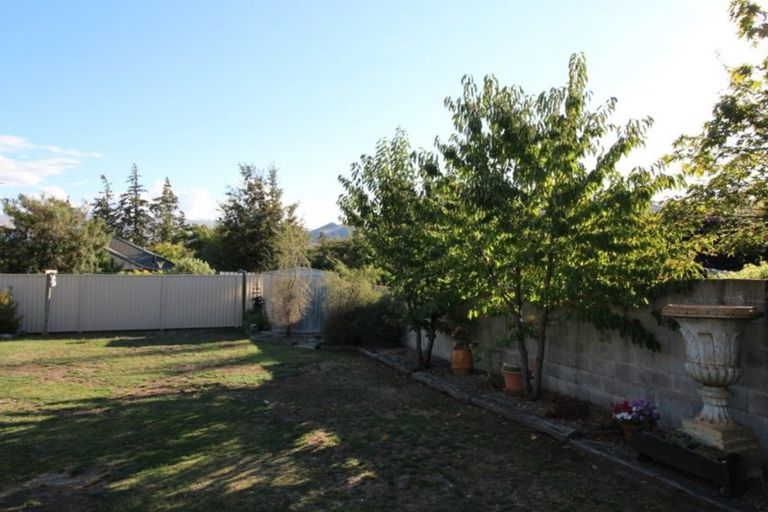 Photo of property in 67 Newcastle Street, Clyde, 9330